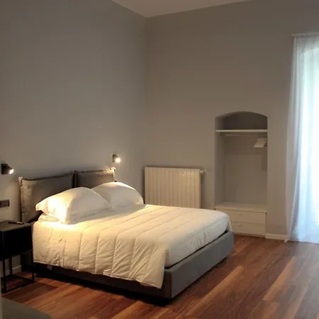 Dante 110 Apartment Bari